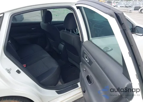 2018 Nissan Altima 2.5 S из США, поврежденный, VIN 1N4AL3AP2JC218861